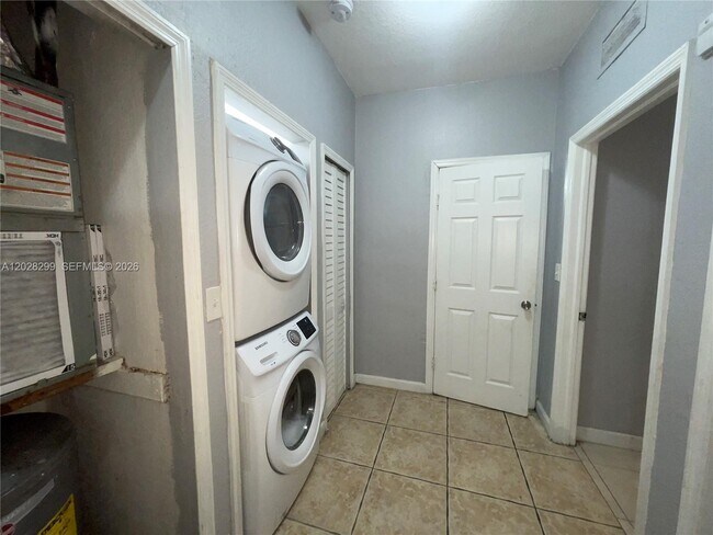 Photo - 2903 SE 17th Ave Unit 110
