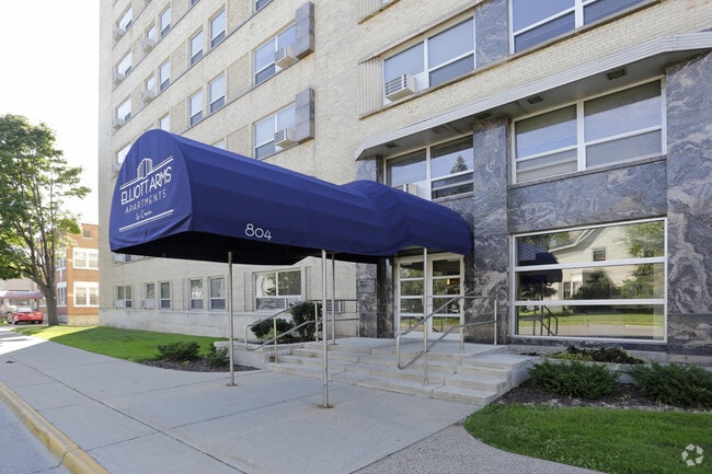 Elliott Arms Apartments