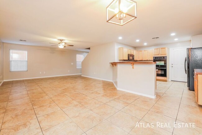 Photo - 4814 E Canary Grass Dr