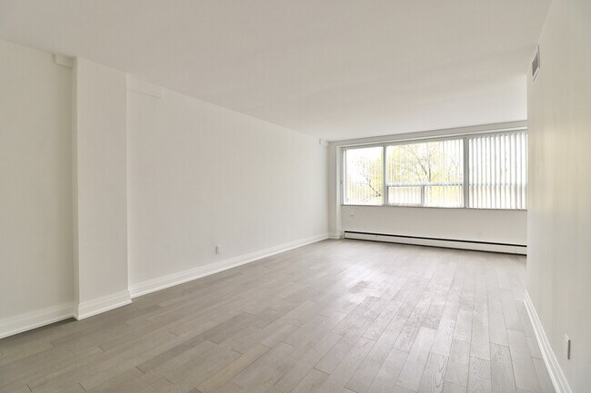 Photo - 2 Bedroom 1.5 Bath Unit 2 Bed / 1.5 Bath