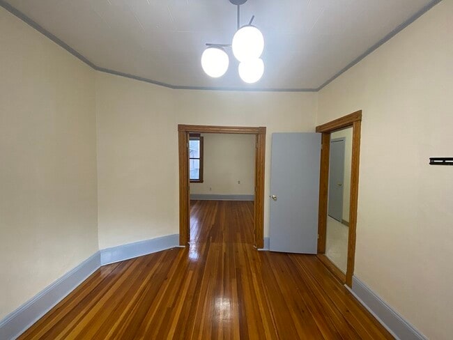 Photo - 223 Paris St Unidad 1