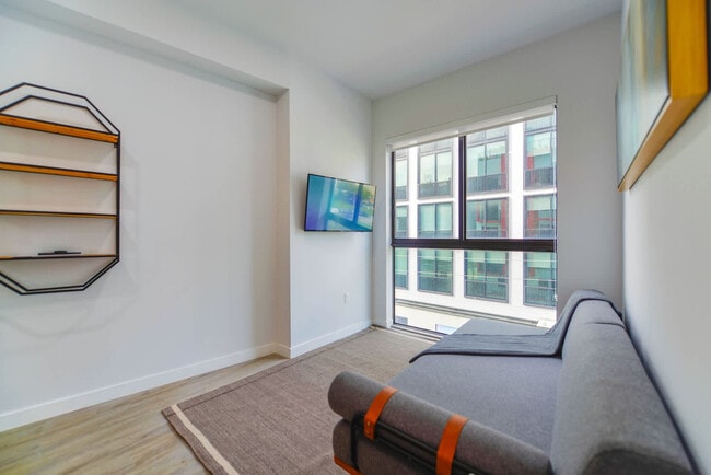 Photo - 136 NW 26th St Unit FL3-ID1022473P