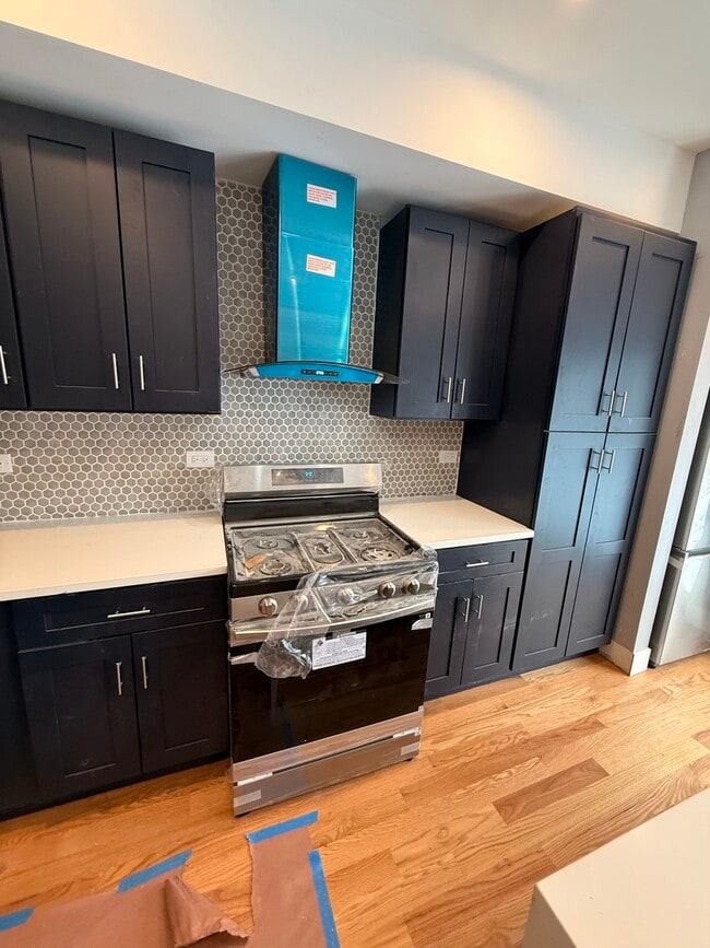 Photo - 2157 N Western Ave