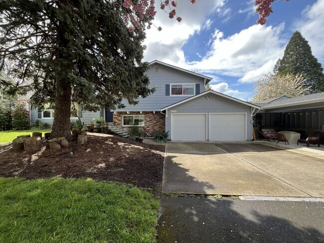 Photo - Comfortable Living with Large Kitchen, Detached Shop & Extensive Outdoor Living