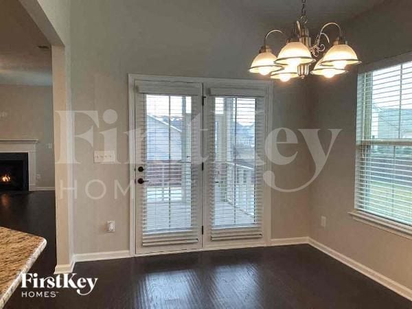 Photo - 1509 Scarbrough Cir SW