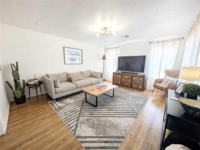 Photo - 2520 NW 33rd St