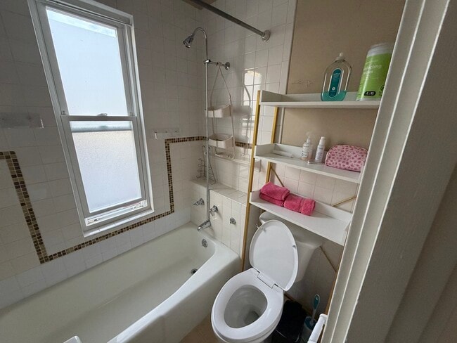 Photo - 16 Nichols St Unit 2