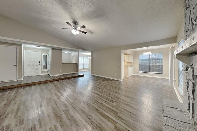 Photo - 1207 Ridgeside Dr NW