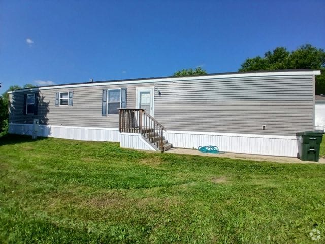 Building Photo - 12 Bel-Aire Dr Rental