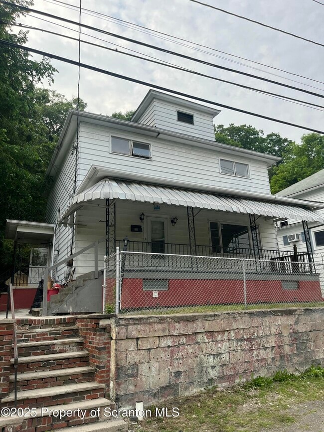 Photo - 1115 Exeter Ave Apartment