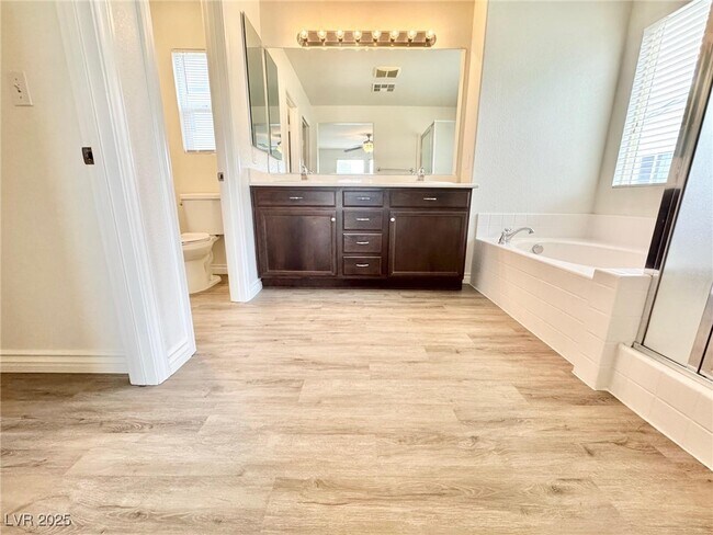 Photo - 9088 Mount Wilson St