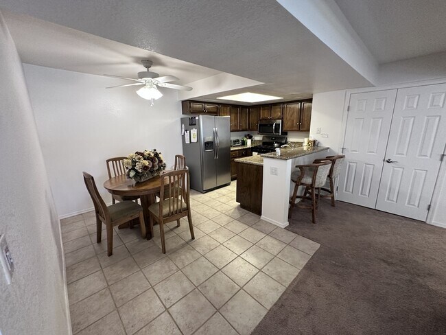 Photo - 441 Moser Ave