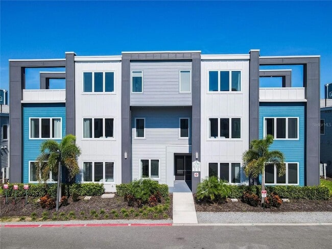 Building Photo - 7740 Sandy Ridge Dr Unit 245