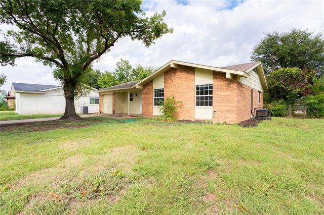 Photo - 2622 Foxcroft Ln