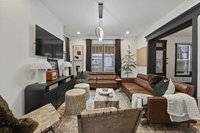 Building Photo - 286 Taylor Ave Unit ID1375277P