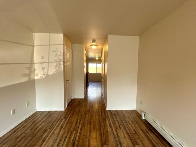 Photo - 2 Bedroom Condo with Washer/Dryer in Home