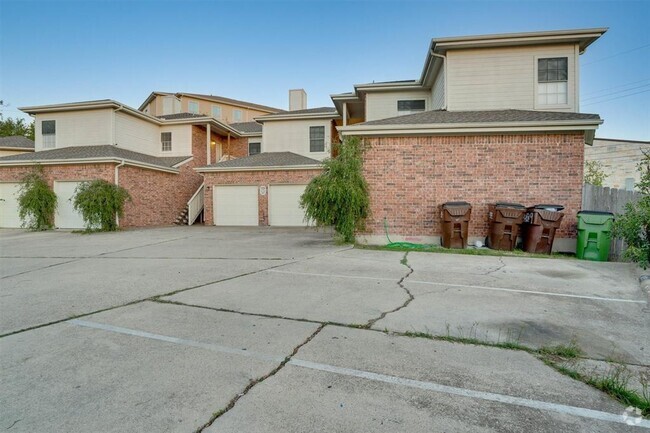 Building Photo - 307 Rawhide Loop Rental