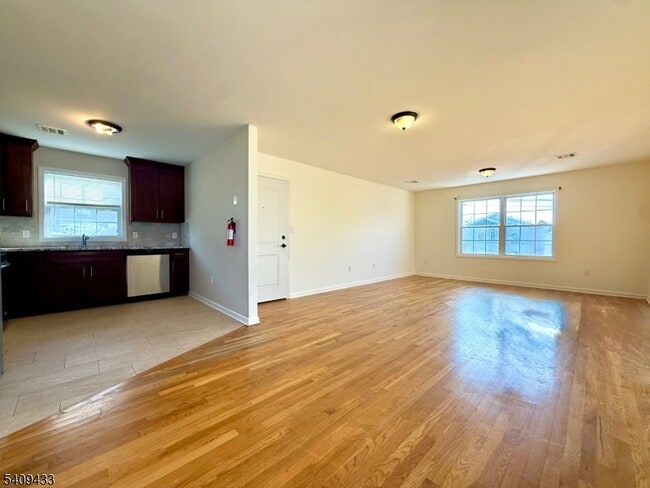 Photo - 623 Magnolia Ave Unit 2