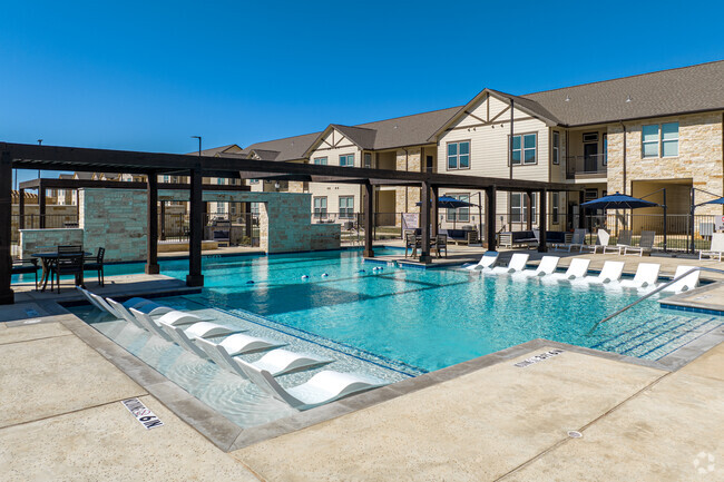 Retreat at Krum - 55+ Active Adult Living Apartments - Denton, TX ...