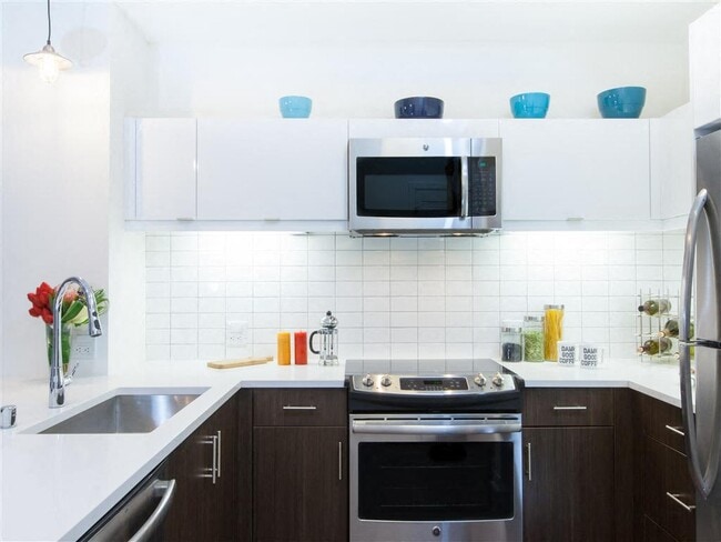 Photo - Venn on Market