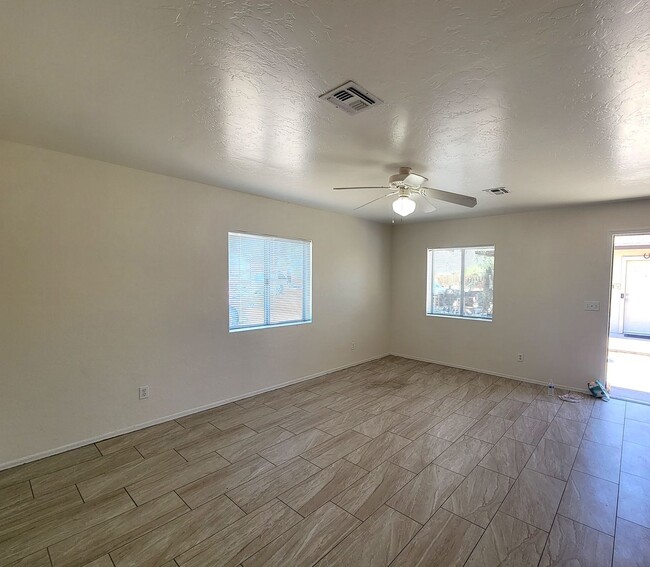 Photo - 7983_E. ESCALANTE Unit 3