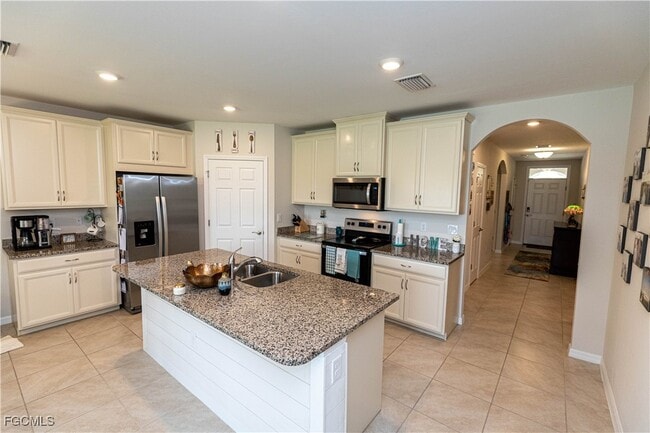 Photo - 3109 Birchin Ln