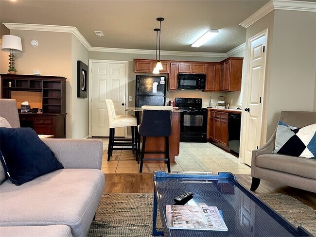 Photo - 1063 W Malibu St