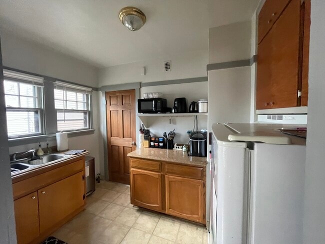 Photo - 3358 N Cambridge Ave