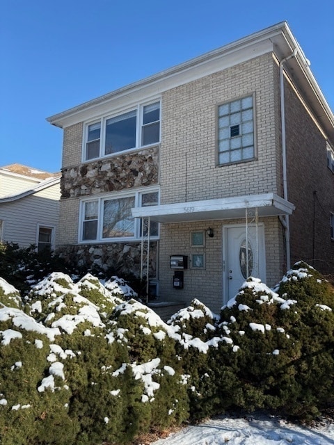 Photo - 5619 N Menard Ave Unit 2