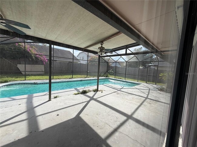 Photo - 537 Starstone Dr