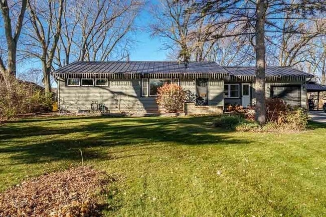 Building Photo - 3 Bedroom 2 Bathroom Home in Turner School District