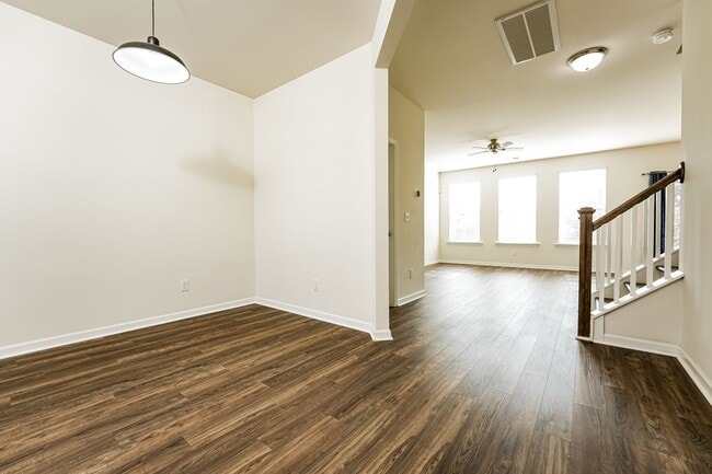 Photo - Beautifully Maintained 3 Bed 2.5 Bath Home in Sophia Landing