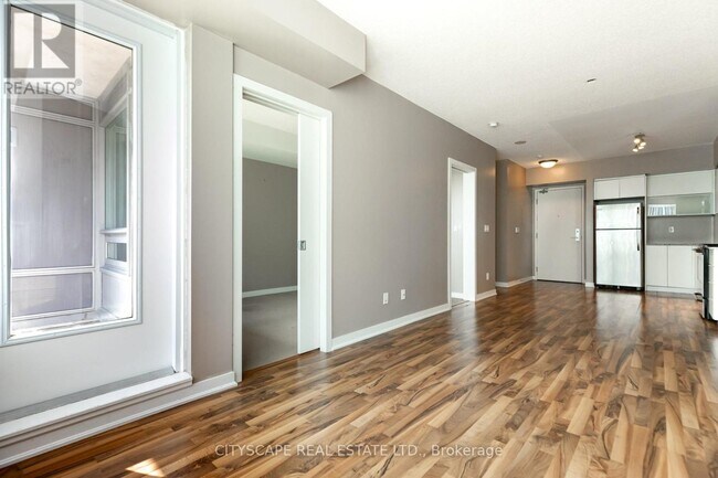 Photo - 59 E Liberty St Unité 1702