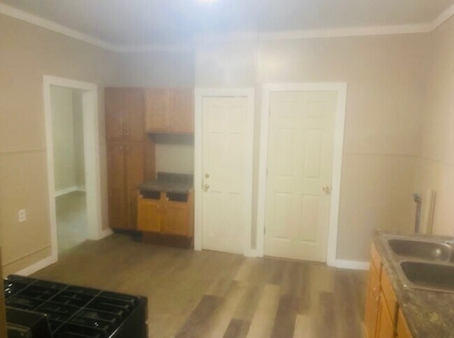 Photo - 362 9th St Unit 1st Floor