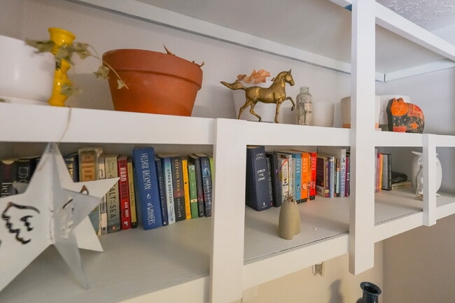 Photo - Private Room for Rent with Garage Access – Bedroom 5