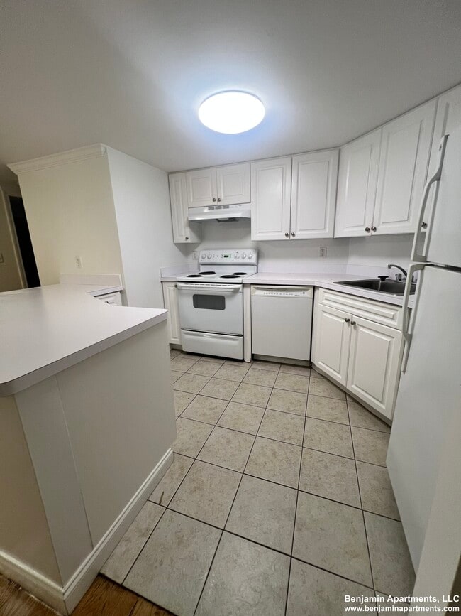 Photo - 1531 Beacon St Condo Unit 2A