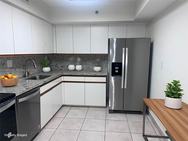 Photo - 3600 Mystic Pointe Dr Unit 511