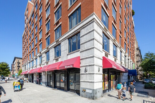 Photo - The Lenox Condominium