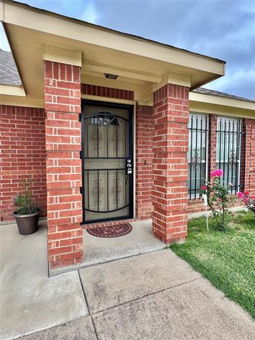 Photo - 1408 California Pkwy N