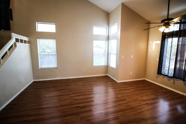Photo - 17716 Streamside Ln
