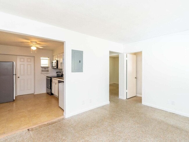 Photo - 4230 NE 1st Terrace