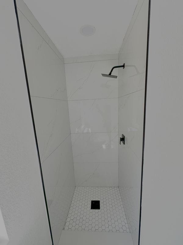 Photo - 2222 10th St S