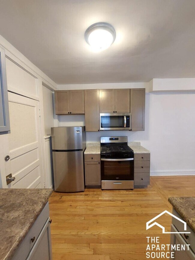 3816 W Thomas St Unit 1