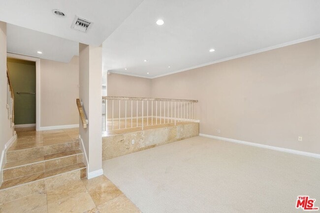 Photo - 1732 Palisades Dr