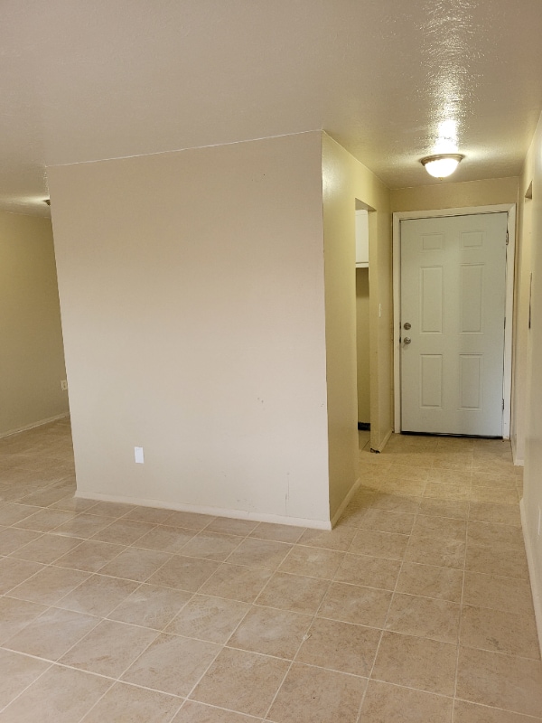 Photo - 14815-14835 Euclid Ave Unit 14815-301