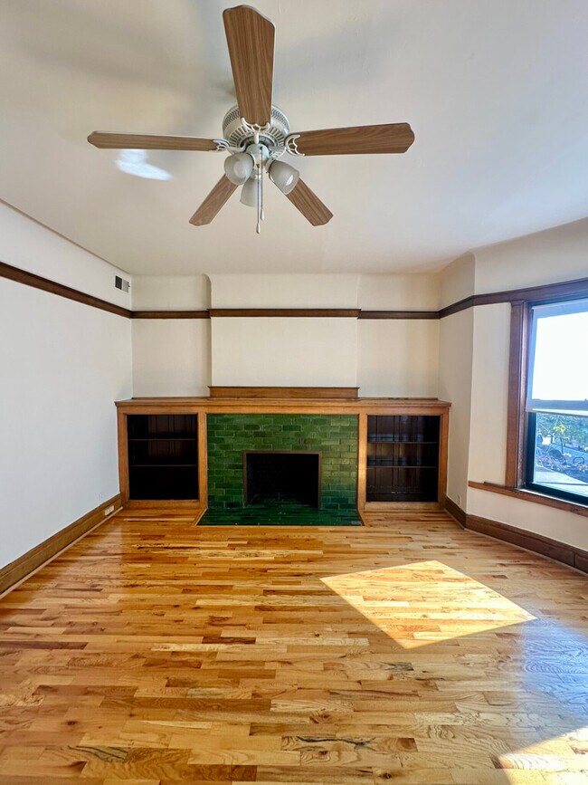 Photo - 1008 W Argyle St Unidad 2E