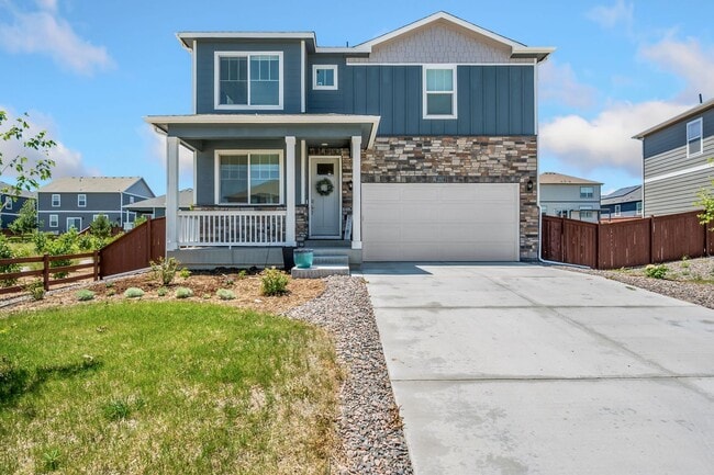 Building Photo - 4-Bedroom Home in Mallard Ridge with Office and Fenced Yard