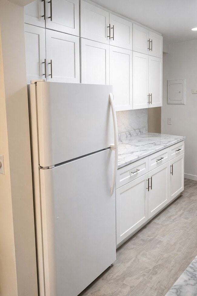 Photo - The River House