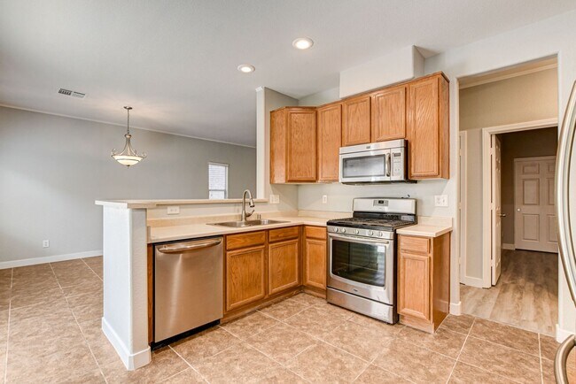Photo - Beautiful 4 bedroom 3 bath home in Mountai...