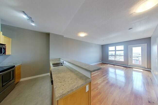 Photo - MODERN 1 BDRM APARTMENT Unit A